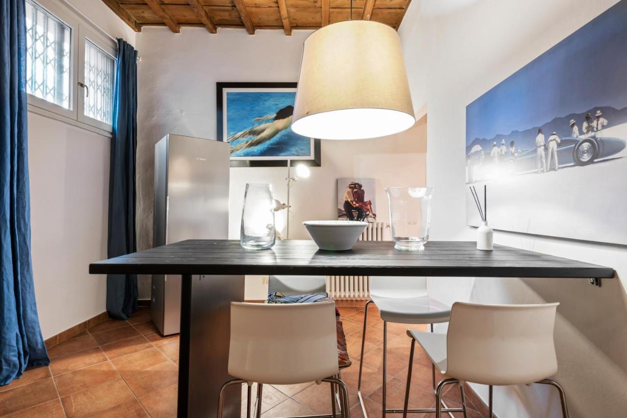Palazzo Pitti & Boboli Comfortable Apartment Флоренція Екстер'єр фото