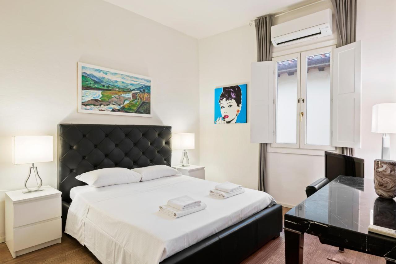 Palazzo Pitti & Boboli Comfortable Apartment Флоренція Екстер'єр фото