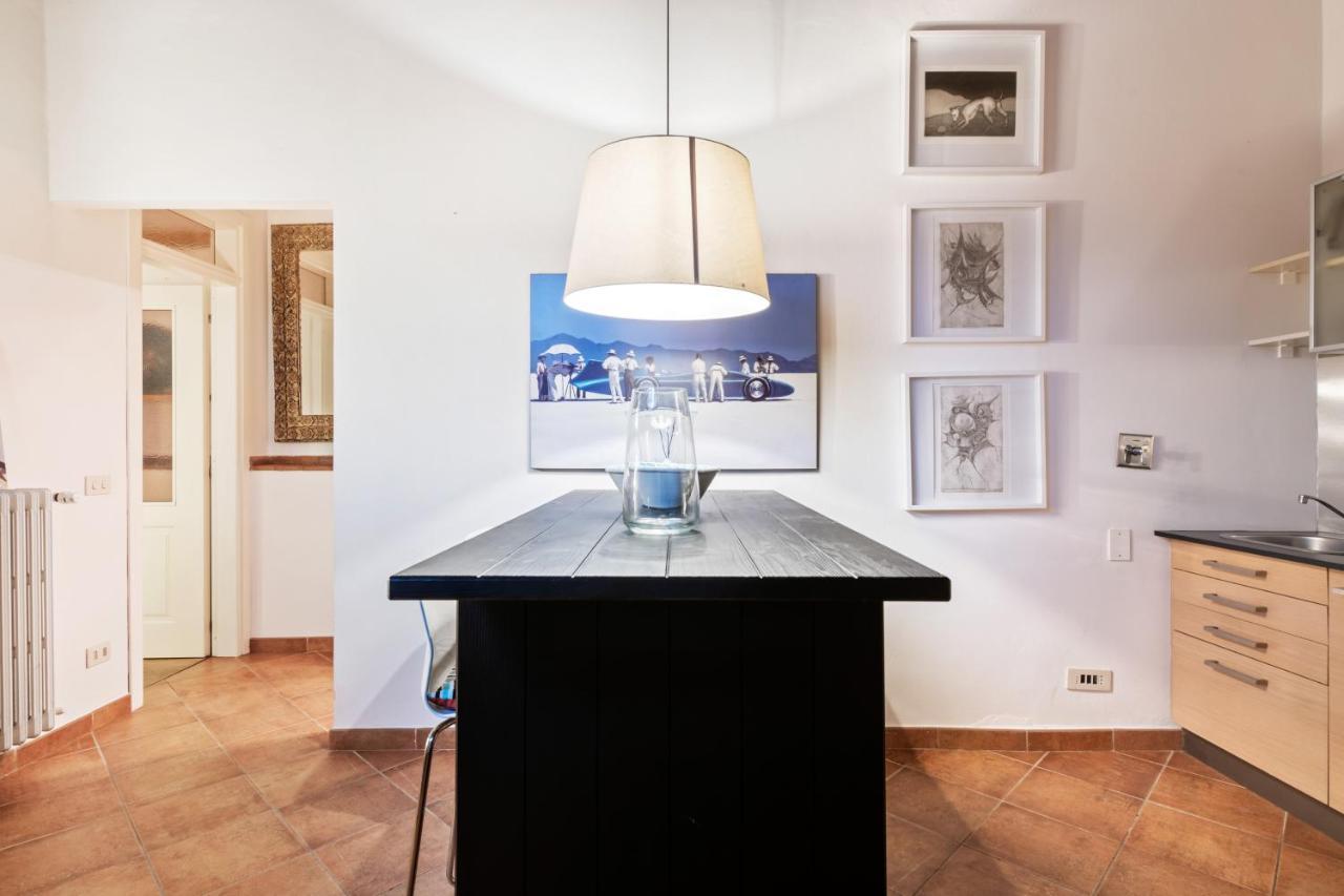 Palazzo Pitti & Boboli Comfortable Apartment Флоренція Екстер'єр фото